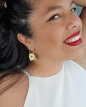 Cargar imagen en el visor de la galería, Girasolito - Colección Domingo