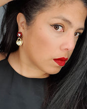 Cargar imagen en el visor de la galería, Bajo llave - pendientes de metacrilato GRL POWER