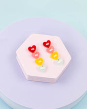 Cargar imagen en el visor de la galería, Melo Caramelo- pendientes de metacrilato GRL POWER