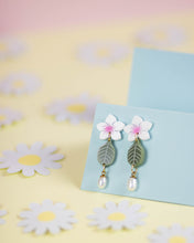 Cargar imagen en el visor de la galería, Querida almendra - Colección Domingo (copia)