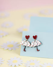 Cargar imagen en el visor de la galería, Bajo la lluvia ROJO botón - Colección Domingo