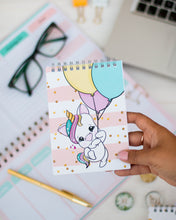 Cargar imagen en el visor de la galería, Libreta unicornio Aduchis globos