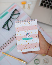 Cargar imagen en el visor de la galería, Libreta unicornio Aduchis globos