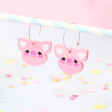Cargar imagen en el visor de la galería, Pendientes Patricio el cerdito