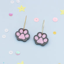 Cargar imagen en el visor de la galería, Pendientes Patita miau miau negro