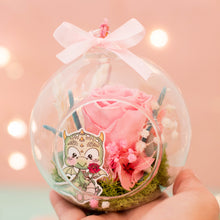 Cargar imagen en el visor de la galería, Rosa preservada bola 10 cm "Yo amo a mi dragón"