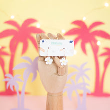 Cargar imagen en el visor de la galería, Pendientes florecita mia