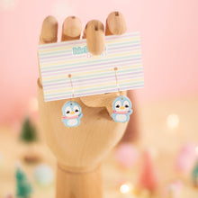 Cargar imagen en el visor de la galería, Pendiente pingüino