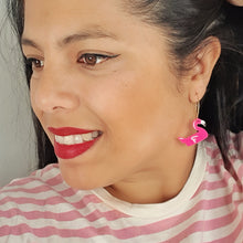 Cargar imagen en el visor de la galería, Pendientes Flamingo love