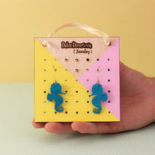 Cargar imagen en el visor de la galería, Caballito de mar azul purpurina