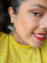 Cargar imagen en el visor de la galería, Ballenita feliz