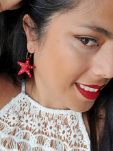 Cargar imagen en el visor de la galería, Estrellita de mar rojo espejo