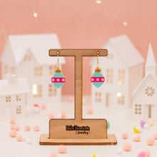 Cargar imagen en el visor de la galería, Bola de navidad minty pink