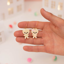 Cargar imagen en el visor de la galería, Pendiente galleta de jengibre