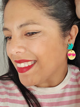 Cargar imagen en el visor de la galería, Pendientes Piña enamorada