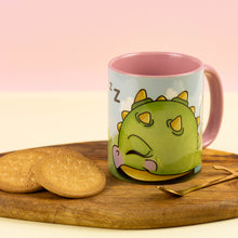 Cargar imagen en el visor de la galería, Taza Dragón, princesa leyendo
