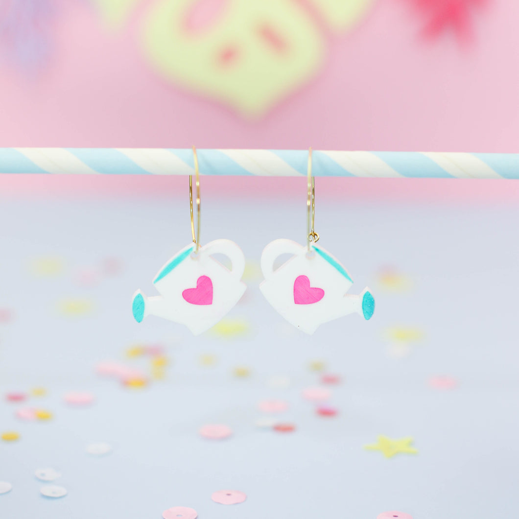 Pendientes Regando amor